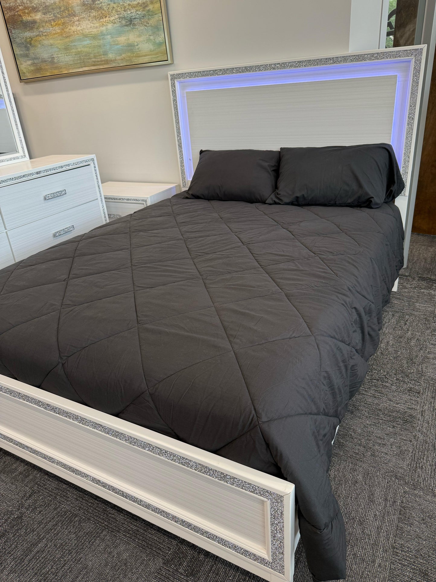 Lily 4 PC Bedroom Set (mattress and chest not included)