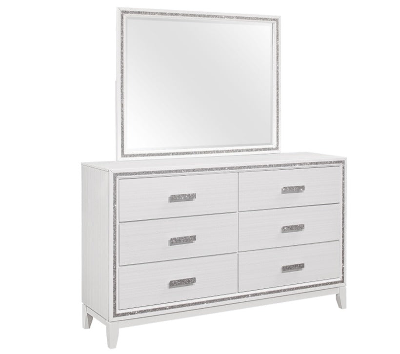 Lily 4 PC Bedroom Set (mattress and chest not included)