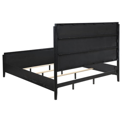Brookmead 4-piece Queen Bedroom Set Black (Mattress not included)