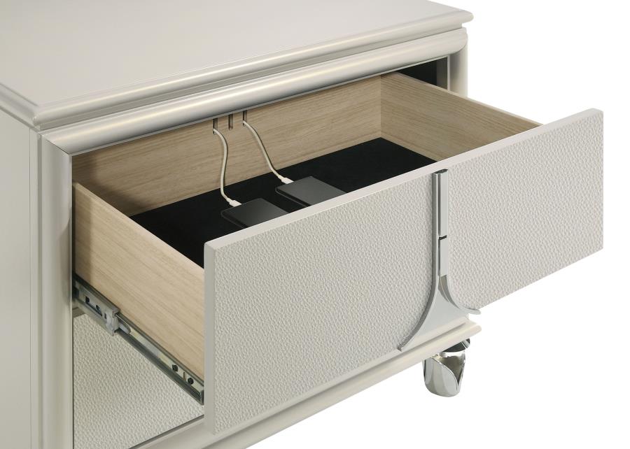 Olivia 4-piece  Bedroom Set Pearl White	( mattress not included)