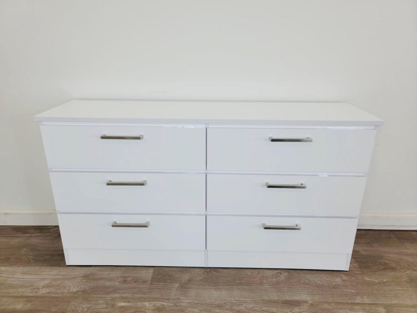 Dresser White Glossy Magic Mattress and Furniture Dresser White Glossy Magic Mattress and Furniture